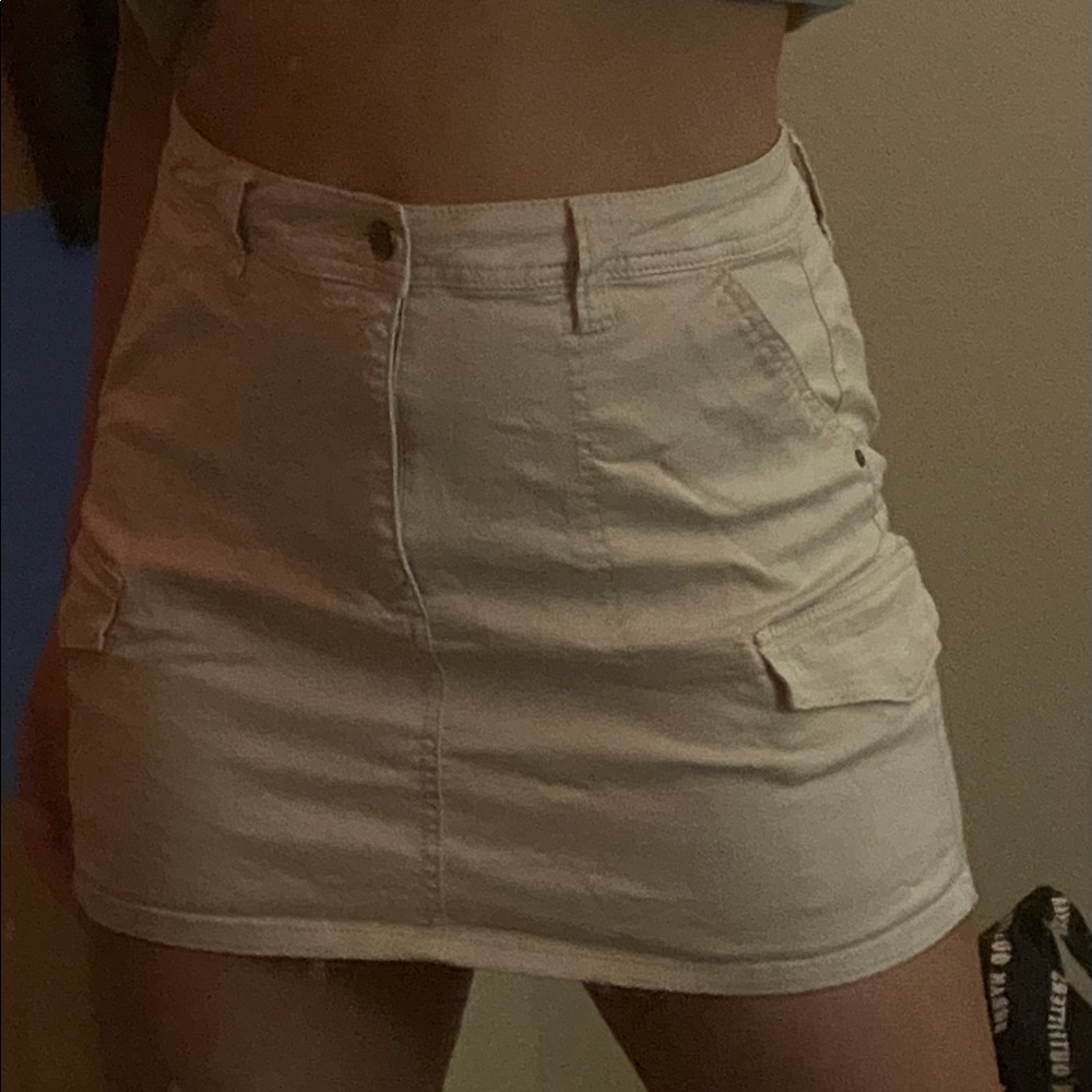 Women’s Forever 21 Cargo Skirt